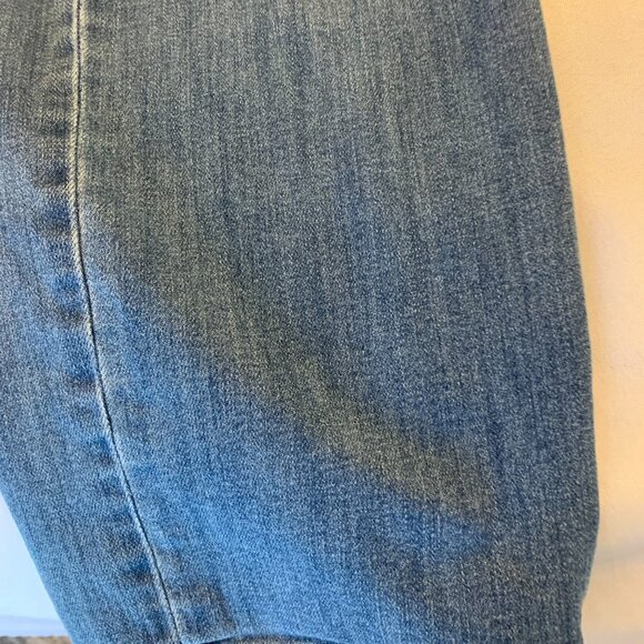 Liverpool the crop boyfriend distressed jeans size 6/28. - Picture 8 of 12